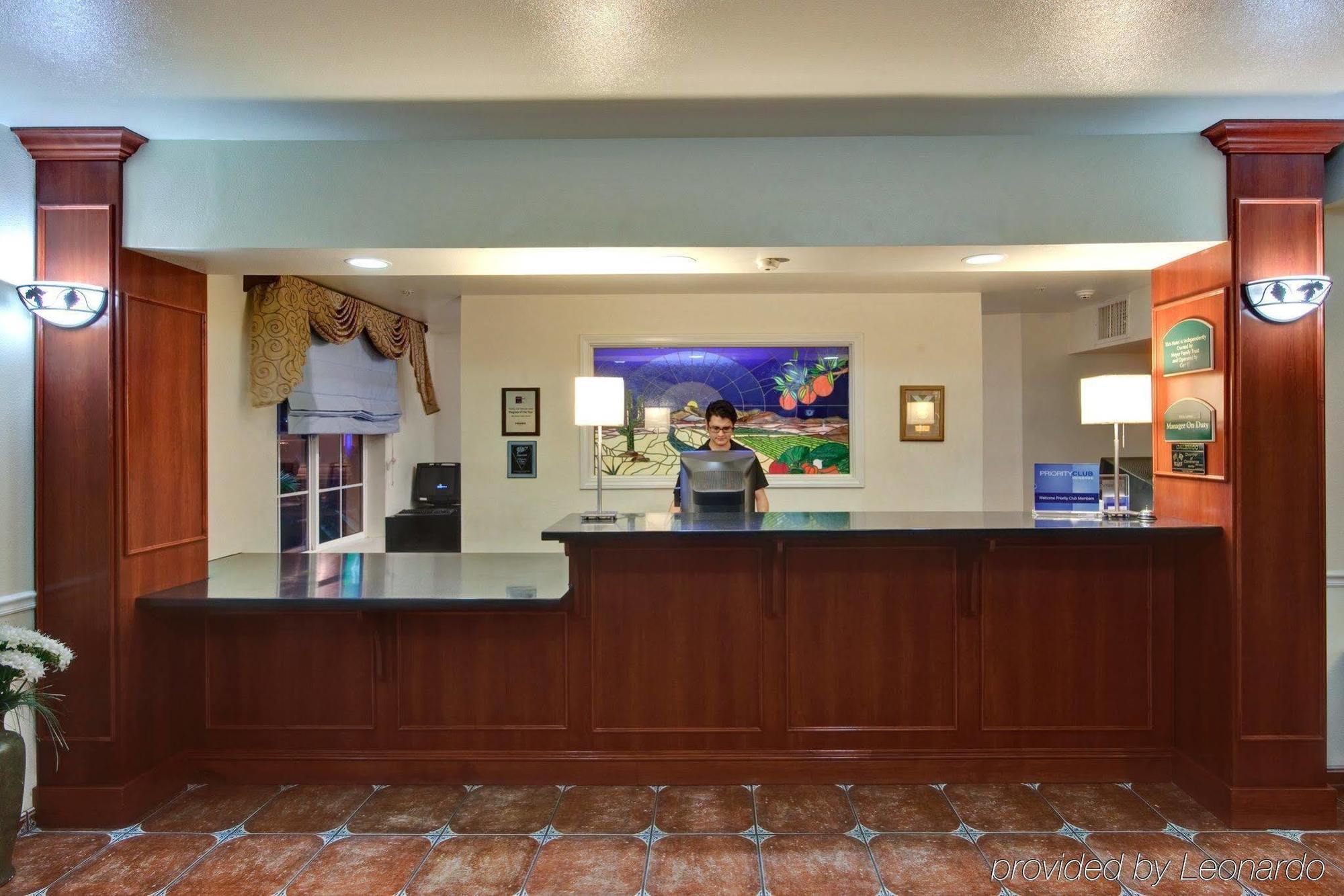 Holiday Inn Express Calexico, An Ihg Hotel Ngoại thất bức ảnh